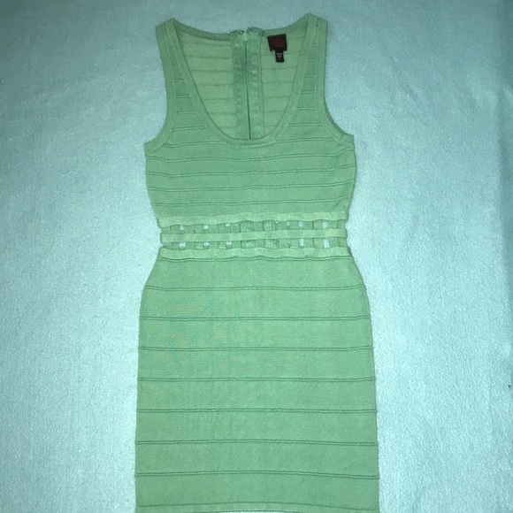 2B BEBE mini tank “sugar mint” dress with cut outs NEW size S - Picture 3 of 10